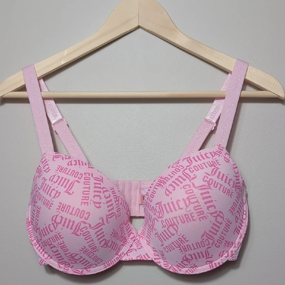 Juicy Couture Pink 38D Push Up Bra All Over Logo Print NWOT Romantic Wide Straps
